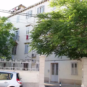 Supreme 4*, Split Croatia
